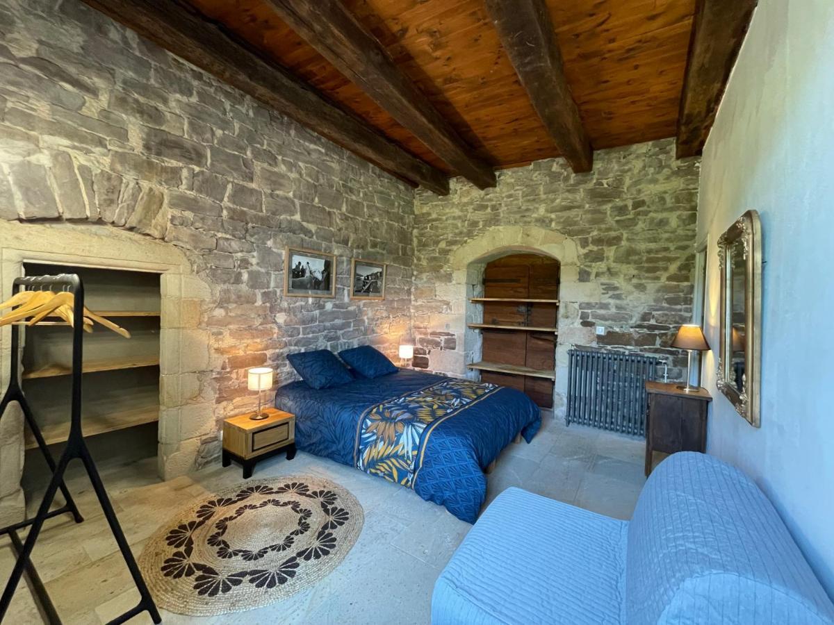 Marnhagues-et-Latour Chateau De Latour Sur Sorgue מראה חיצוני תמונה